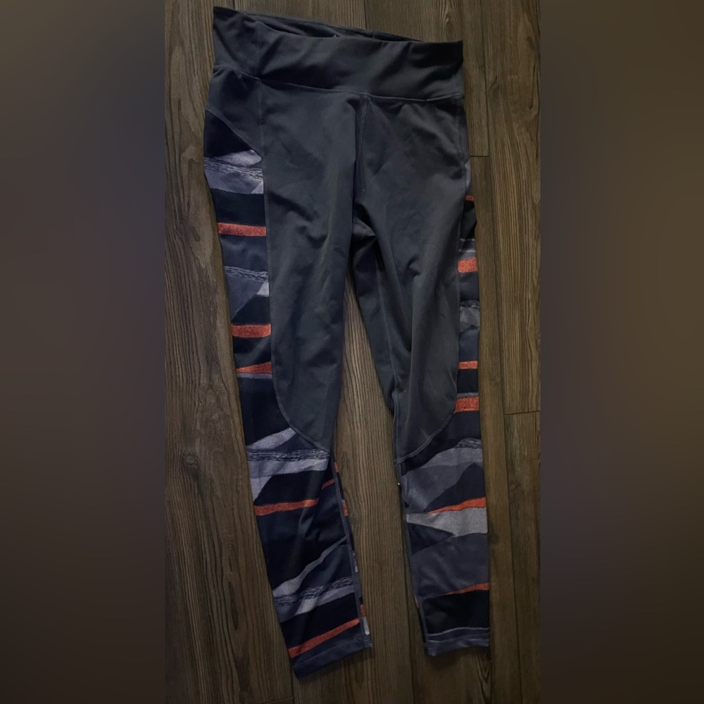 Adidas leggings